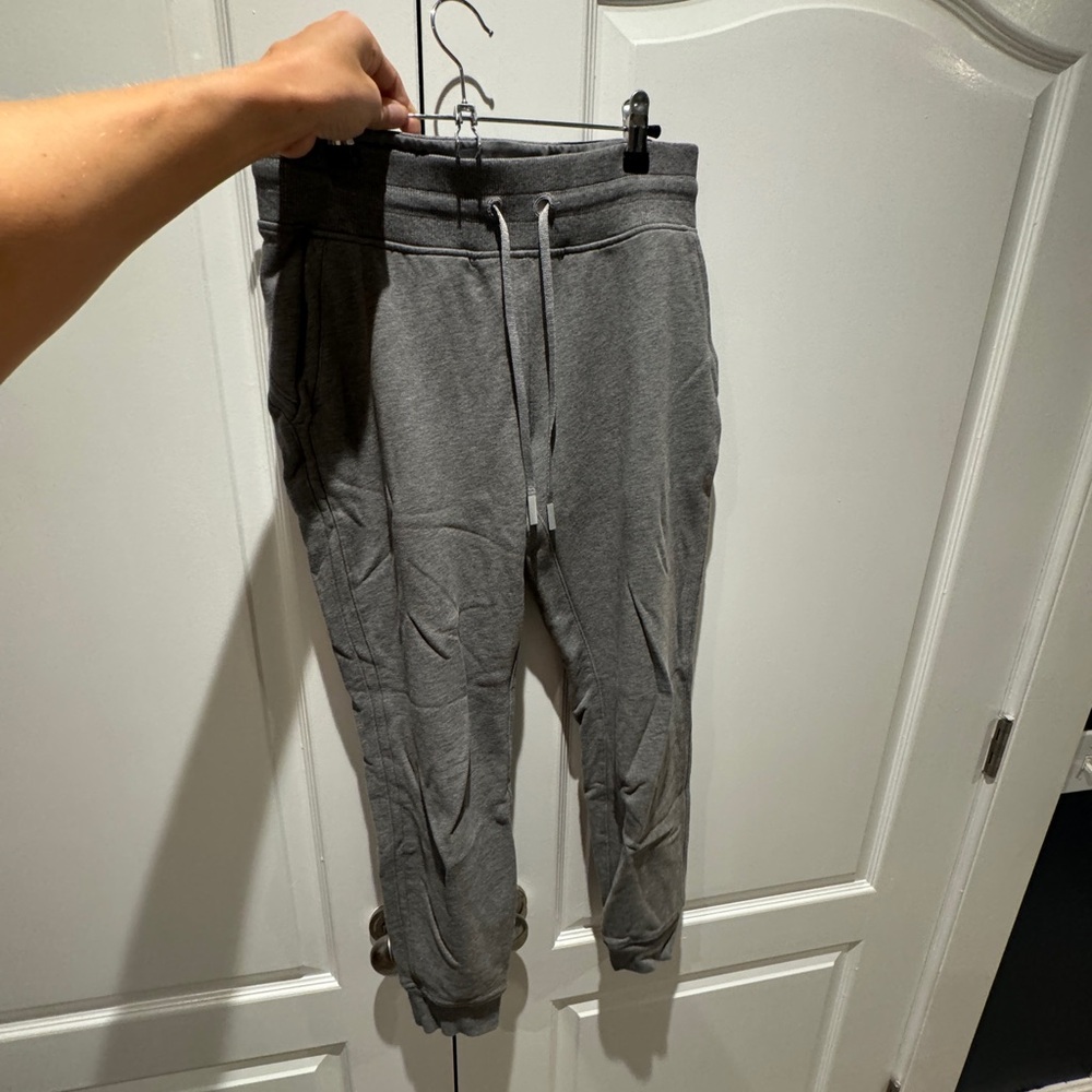 Lululemon Scuba Grey Jogger Sweatpants 6
